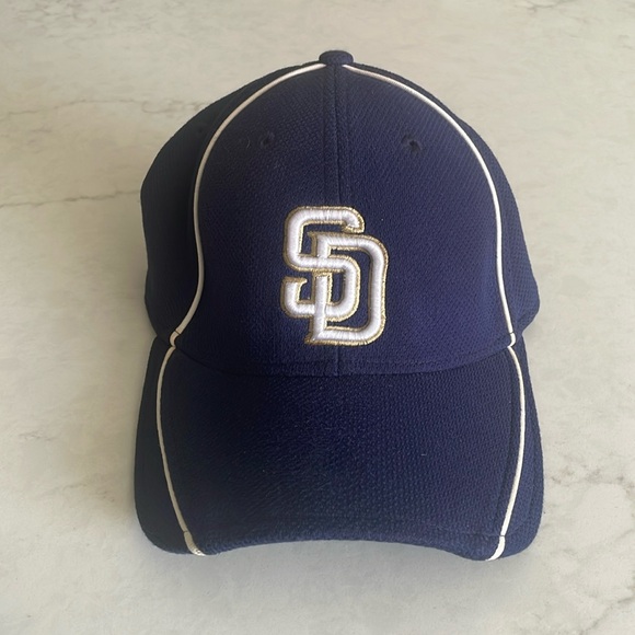 New Era San Diego Padres Authentic Collection Official Batting Practice Cap - Picture 1 of 8